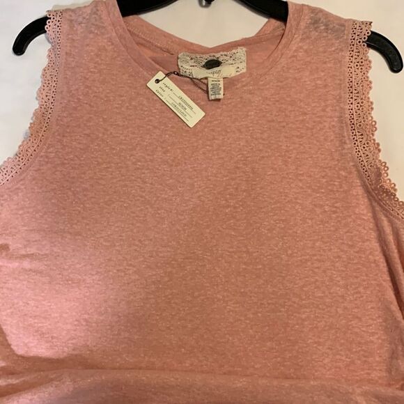 Cupio Size Medium sleeveless top in coral - Picture 9 of 11